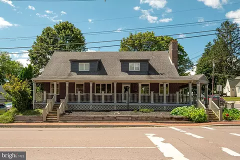 3 S 3rd St, Oakland, MD 21550