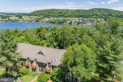 7 Lakeview Ct #5D, Mc Henry, MD 21541