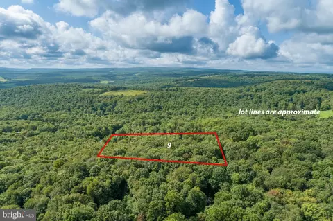 9 Hollis Beaulieu Road, Friendsville, MD 21531