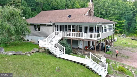 2583 Westview Xing, Grantsville, MD 21536