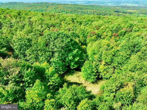 12 Windswept Lane, Grantsville, MD 21536