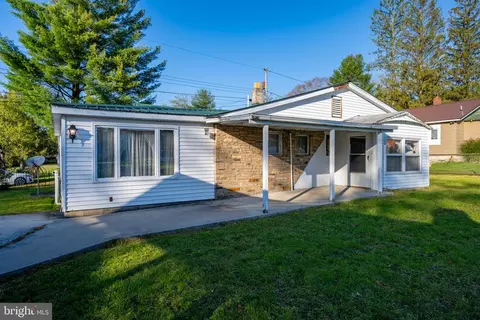 94 Tannery Rd, Oakland, MD 21550