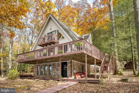 2203 Lake Shore Dr, Oakland, MD 21550