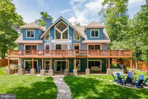 1738 Paradise Point Rd, Oakland, MD 21550