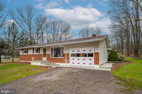 9556 New Germany Rd, Grantsville, MD 21536