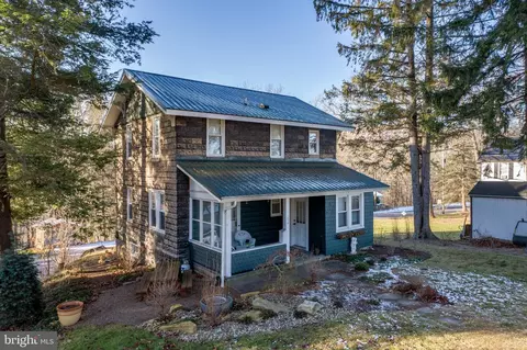 219 W Liberty St, Oakland, MD 21550
