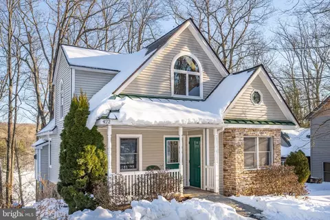 422 S Shore Rd, Swanton, MD 21561