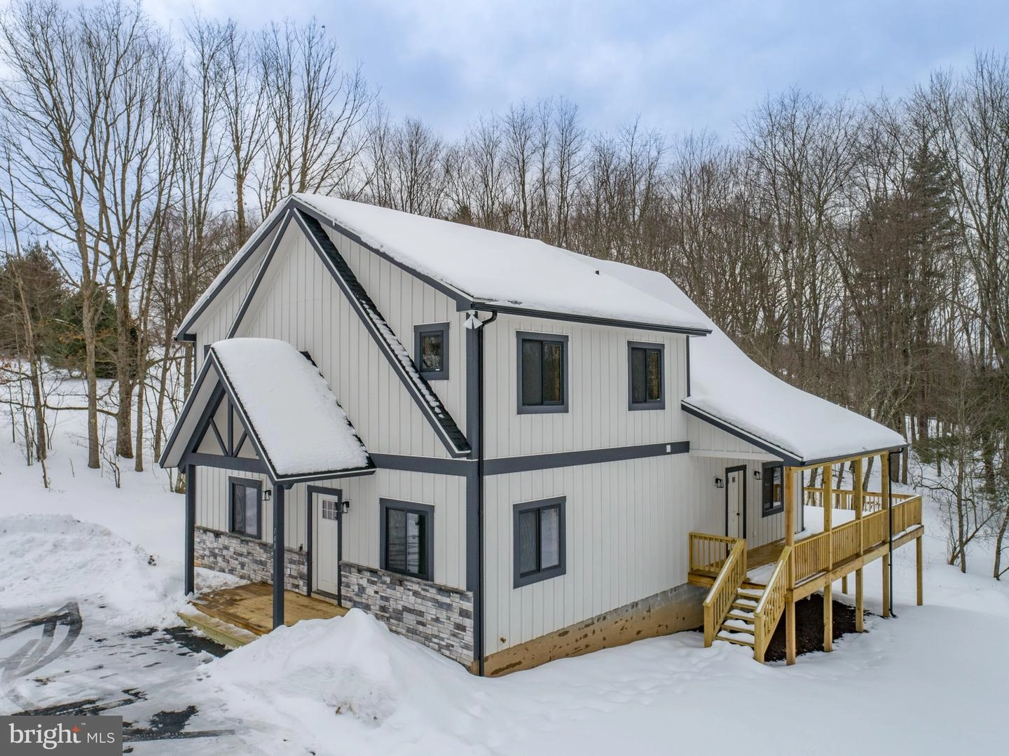 148 College Hts Ct  