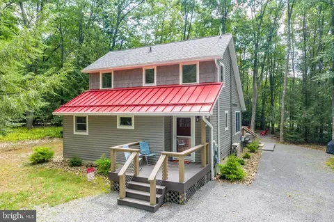 48 Skippers Ests, Oakland, MD 21550