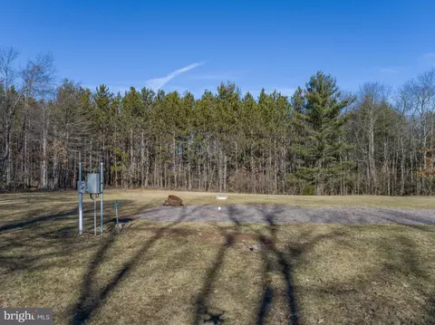 38 Pritts Rd, Swanton, MD 21561 photo 3