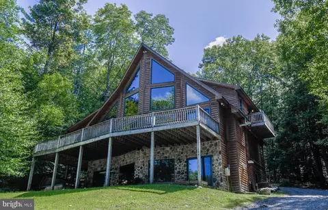 179 Sloan Tract Rd, Oakland, MD 21550