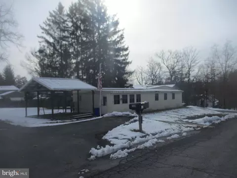 705 M St, Mountain Lake Park, MD 21550