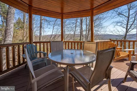 Exterior - 2316 Marsh Hill Rd, Mc Henry, MD 21541 photo 3 of 9