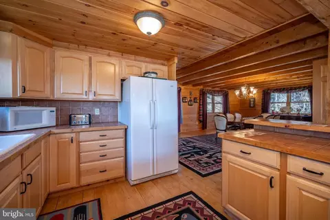 Kitchen - 2316 Marsh Hill Rd, Mc Henry, MD 21541 photo 5 of 6