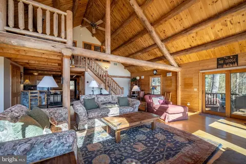 Living - 2316 Marsh Hill Rd, Mc Henry, MD 21541 photo 3 of 8