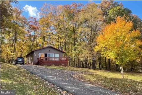 282 Longview Ln, Oakland, MD 21550