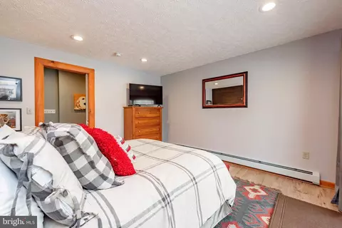 Bedroom - 758 Crows Point Rd, Swanton, MD 21561 photo 14 of 16