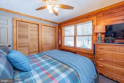 Bedroom - 758 Crows Point Rd, Swanton, MD 21561 photo 6 of 16