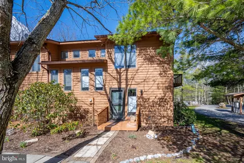 7 Laurel Brook Dr #7, Oakland, MD 21550