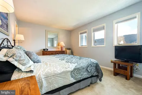 Bedroom - 1333 Deep Creek Dr #4, Mc Henry, MD 21541 photo 1 of 10