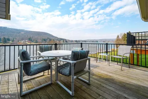 Exterior - 1333 Deep Creek Dr #4, Mc Henry, MD 21541 photo 5 of 11