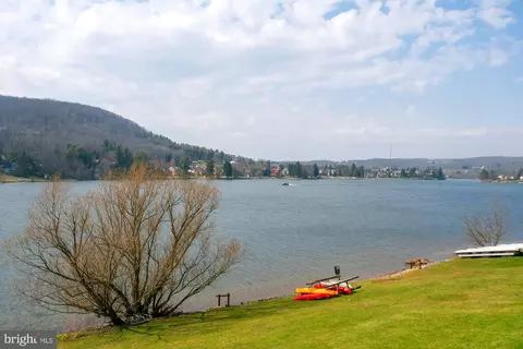 View/Area - 1333 Deep Creek Dr #4, Mc Henry, MD 21541 photo 4 of 6