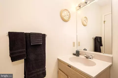 Bath - 1333 Deep Creek Dr #4, Mc Henry, MD 21541 photo 2 of 5