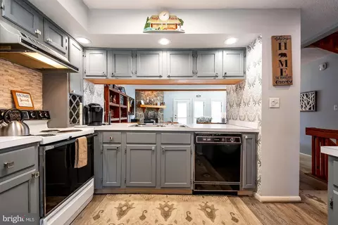 Kitchen - 1333 Deep Creek Dr #4, Mc Henry, MD 21541 photo 1 of 4