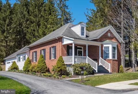 470 W Liberty St, Oakland, MD 21550