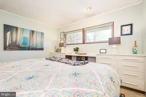 Bedroom - 600 S 3rd St, Oakland, MD 21550 photo 6 of 9