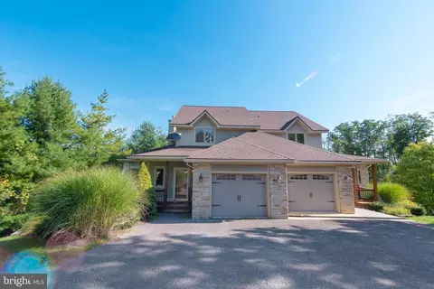 180 Winding Trail Ln #5A, Oakland, MD 21550