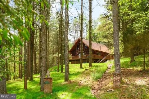 66 Breezy Ter, Swanton, MD 21561