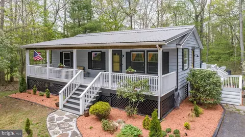 1265 Bray School Rd, Oakland, MD 21550