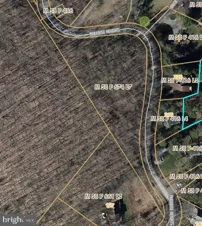 Paradise Heights Road, Oakland, MD 21550