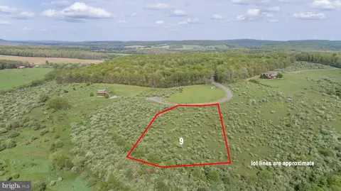 9 Pheasant Run, Oakland, MD 21550