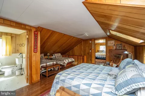Bedroom - 63 Doc Thompson Rd, Swanton, MD 21561 photo 11 of 16