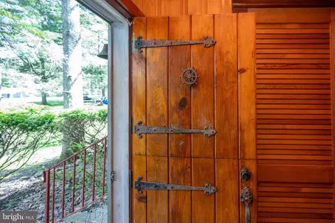 Entry Way - 63 Doc Thompson Rd, Swanton, MD 21561 photo 4 of 7