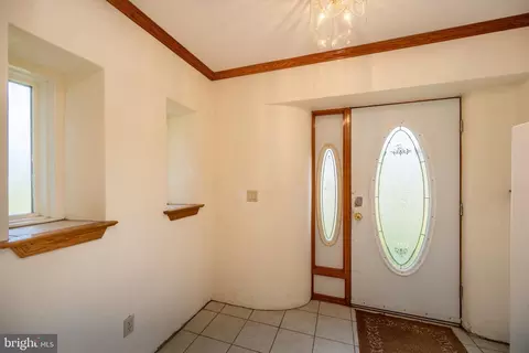 Entry Way - 489 Collier Rd, Accident, MD 21520 photo 1 of 7