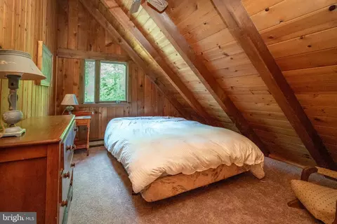 Bedroom - 1061 Crows Point Rd, Swanton, MD 21561 photo 5 of 23