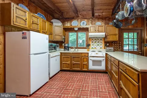 Kitchen - 1061 Crows Point Rd, Swanton, MD 21561 photo 3 of 3
