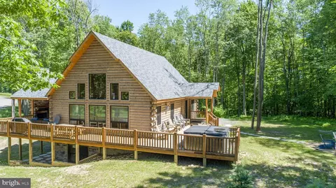 819 Fork Run Trl, Mc Henry, MD 21541