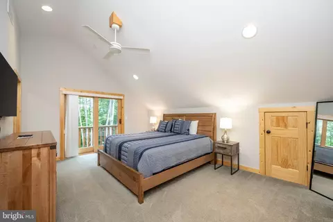 Bedroom - 819 Fork Run Trl, Mc Henry, MD 21541 photo 8 of 18