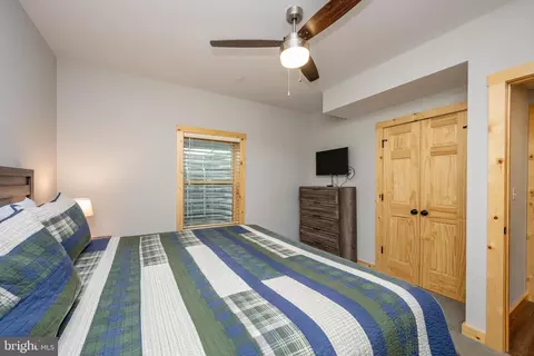Bedroom - 819 Fork Run Trl, Mc Henry, MD 21541 photo 17 of 18