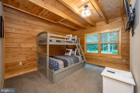 Bedroom - 819 Fork Run Trl, Mc Henry, MD 21541 photo 5 of 18