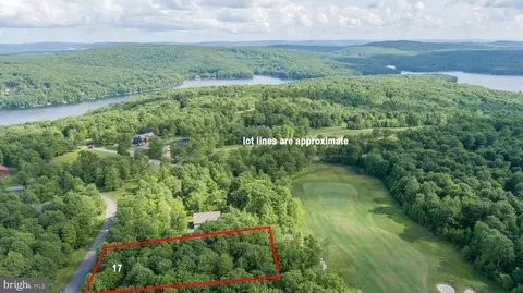 17 Fern Loop, Mc Henry, MD 21541