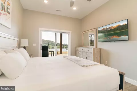 Bedroom - 157 Fairgate Rd, Mc Henry, MD 21541 photo 11 of 12