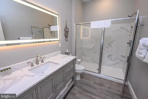 Bath - 157 Fairgate Rd, Mc Henry, MD 21541 photo 9 of 10