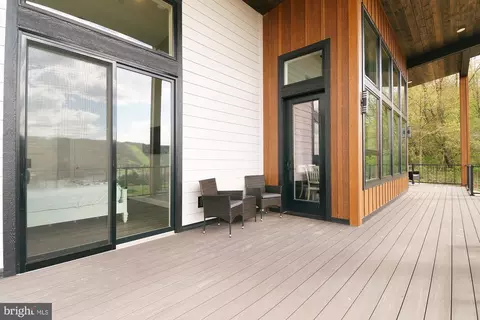 Exterior - 157 Fairgate Rd, Mc Henry, MD 21541 photo 4 of 13