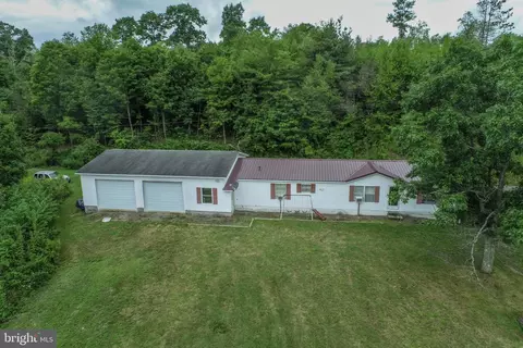 2816 Steyer Mine Rd, Oakland, MD 21550