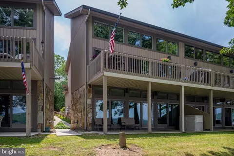 939 Glendale Rd #16, Oakland, MD 21550
